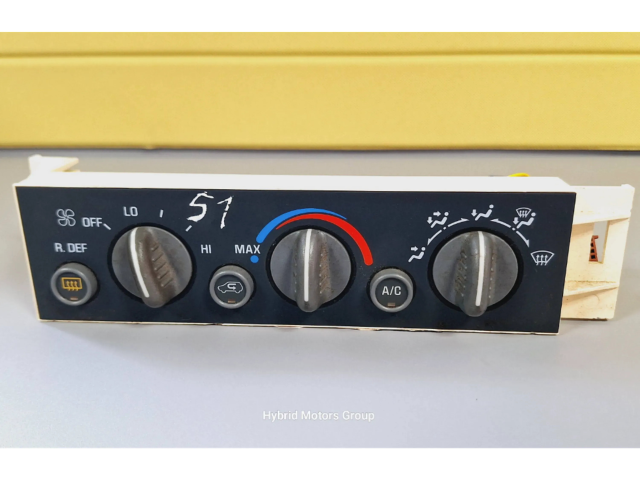 Блок управления климат-контролем 920864 Chevrolet Suburban