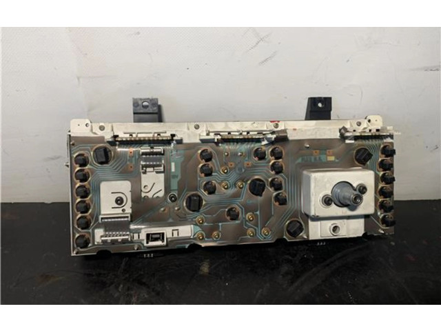 Панель приборов 7700841356B, 21578560   Renault Clio I       