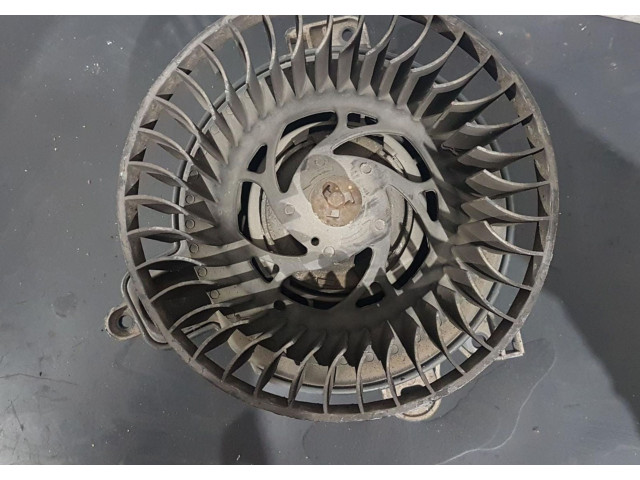 Вентилятор печки Citroen Berlingo