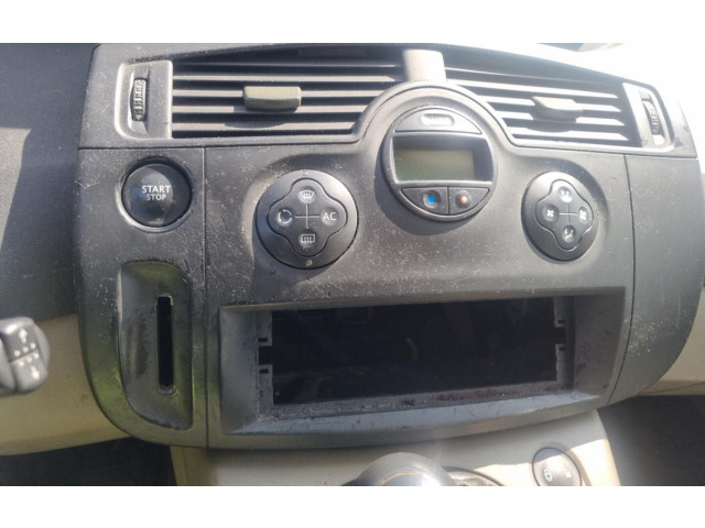 Блок управления климат-контролем 7701208975 Mitsubishi Endeavor