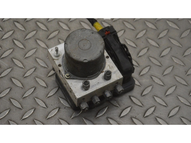 Jednotka ABS 104474500B Tesla Model Y 2022