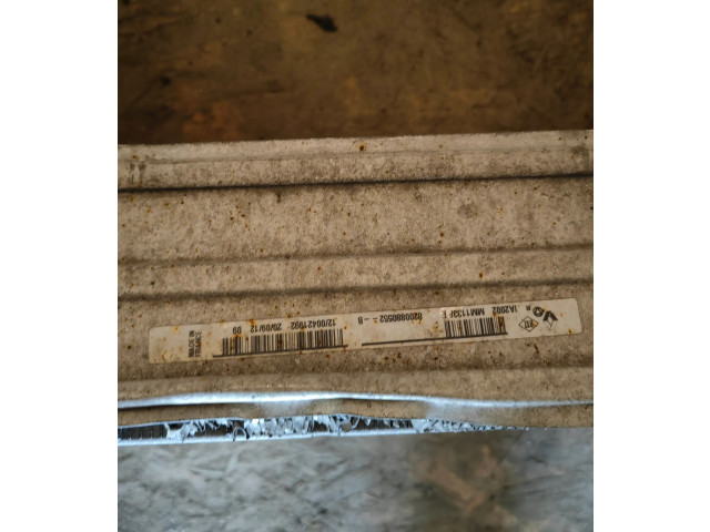 Интеркулер 8200880552 Dacia Duster