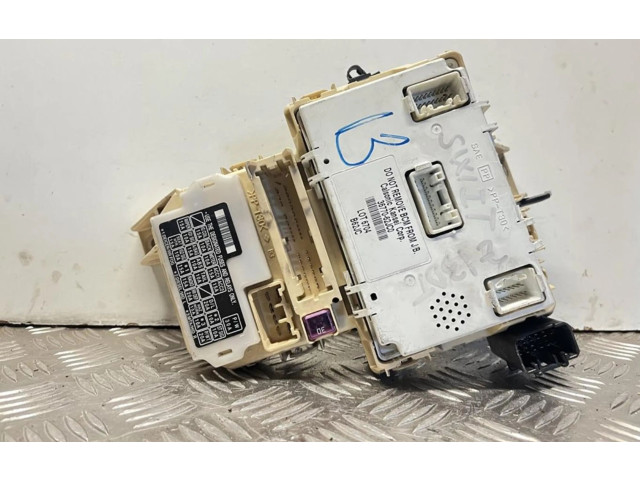 Pojistková skříňka 3677062JC0 Suzuki Swift