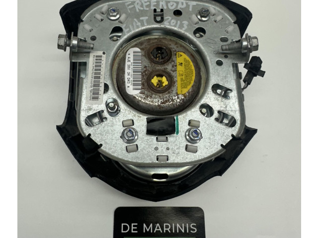 Подушка безопасности водителя Fiat Freemont