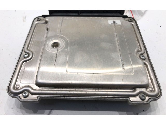 Řídící jednotka 55590420 Opel Zafira C 2013