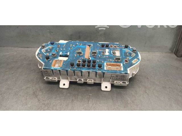 Přístrojová deska Mitsubishi Space Wagon 1999 MR381549