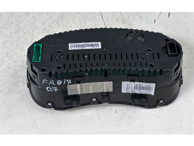 Панель приборов 5J0920800B, SKZ7Z0H4803703 Skoda Fabia Mk2 (5J)