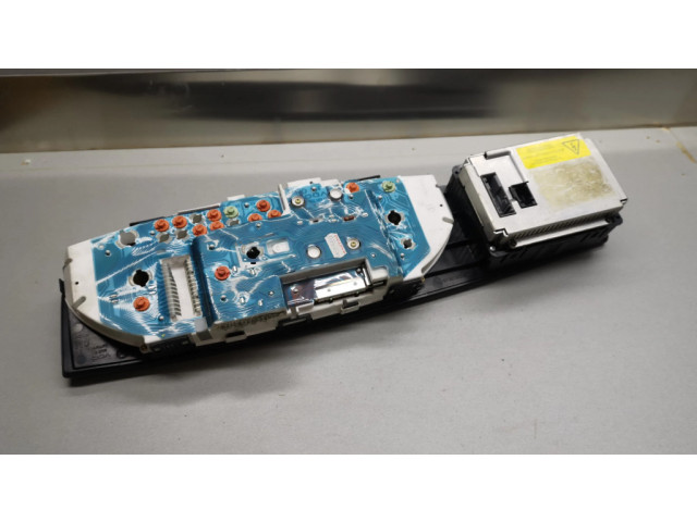 Přístrojová deska  Opel Omega B2 2001 09228420AT  