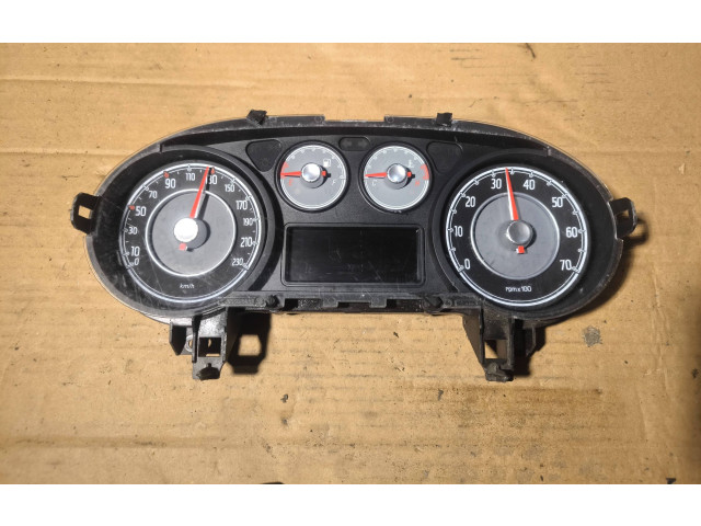 Přístrojová deska  Fiat Punto Evo 2009 5550050900, 5550030617  