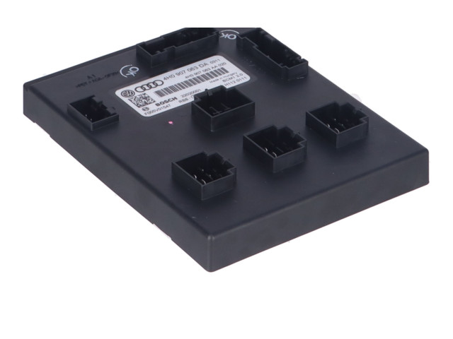 Pojistková skříňka Řídící jednotka BSM 4H0907063DK Volkswagen Touareg II 2017