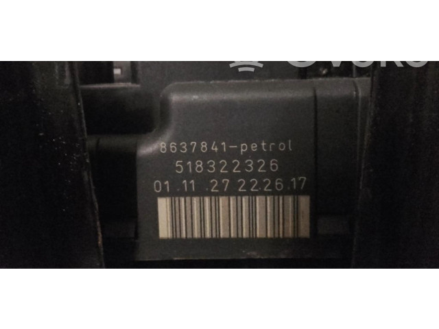 Блок предохранителей  518322326, A24-8   Volvo V70    