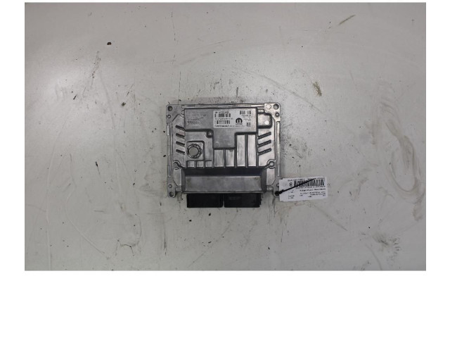 Блок управления топливных форсунок Jeep Renegade