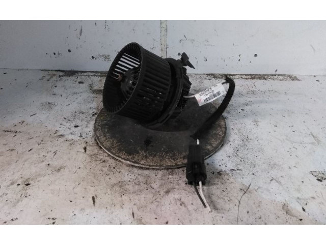 Вентилятор печки    272106020R, 272106020R   Dacia Duster