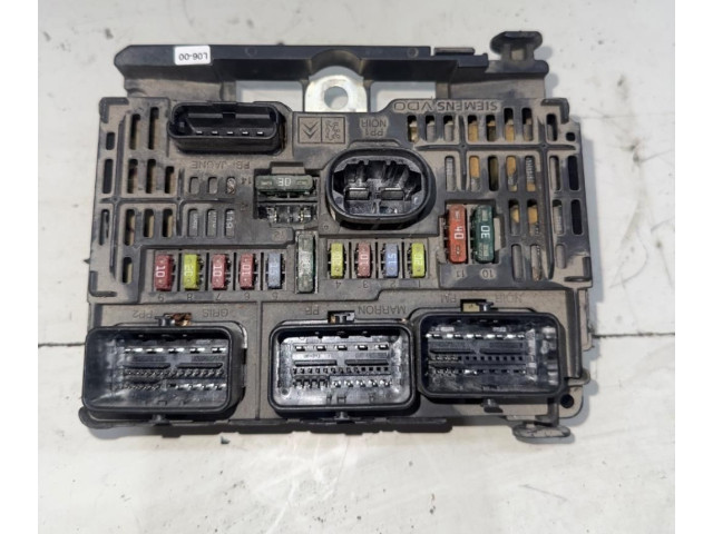 Блок предохранителей Citroen C4 I