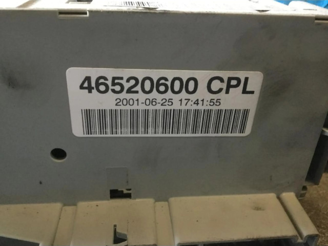   Pojistková skříňka    Fiat Punto (188) 1999