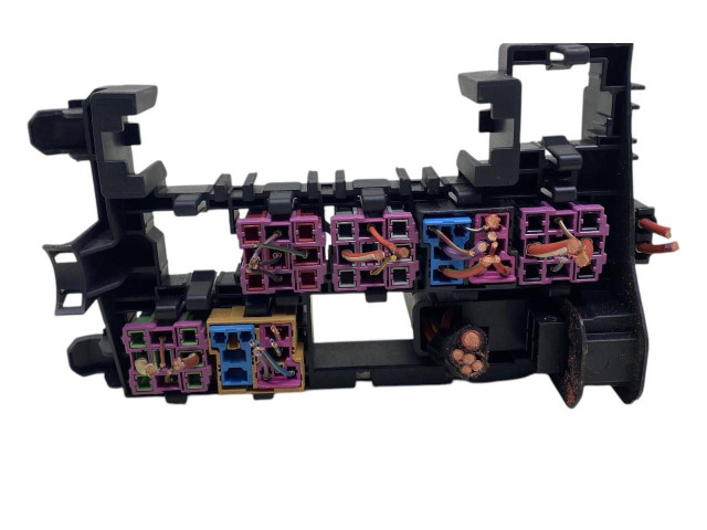 Pojistková skříňka 4L1937503 Audi Q7 4L 2007