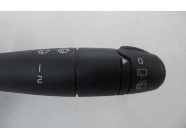 Ручка стеклоочистителей Dacia Logan Pick-Up