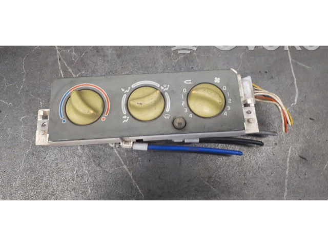 Блок управления климат-контролем 52479162   Renault Twingo I