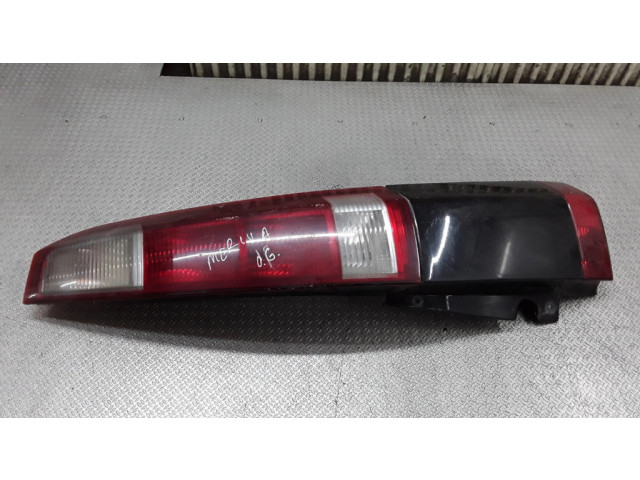 Задний фонарь правый 468435664 Opel Meriva A 2003-2010 года