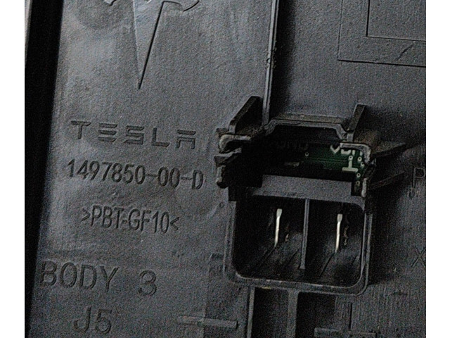 Блок комфорта 156745502D, 156735900B Tesla Model 3