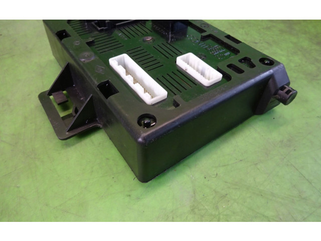 Pojistková skříňka 8200528486 Renault Modus 2005