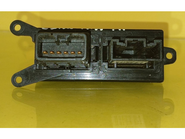 Включатель стеклоочистителей 936102D000 Hyundai Elantra