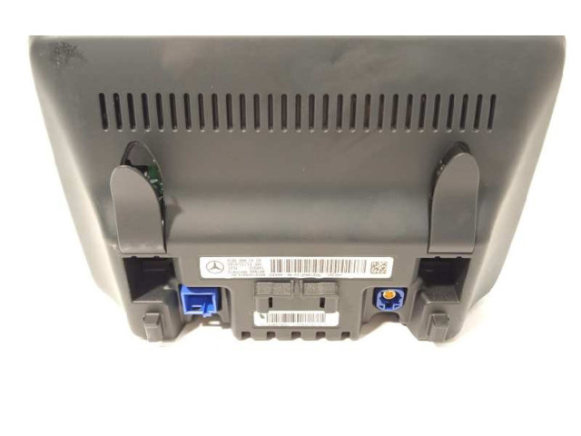 Přístrojová deska  Mercedes-Benz GLA W156 2016 A1669001420, A1669018106  