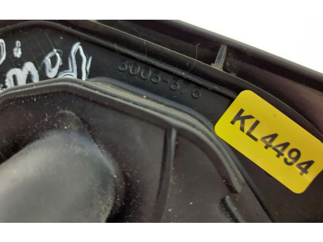 Зеркало электрическое        Volvo V70  2000 - 2004 года   