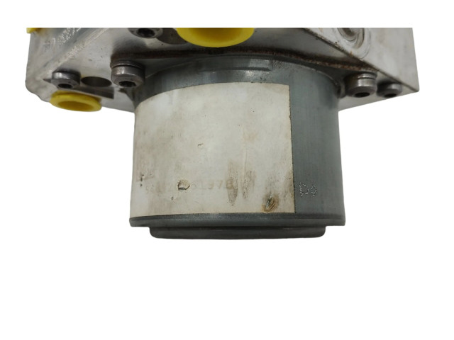 Блок АБС 52122931, 68151236   Jeep  Renegade  2014 -  года