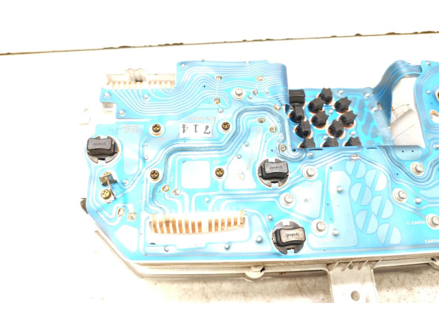 Přístrojová deska Mitsubishi Pajero 1992 MR115069, MR11366250