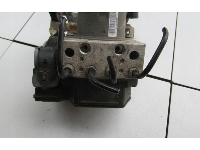 Блок АБС BG912C405AB   Ford  S-MAX  2006 - 2015 года