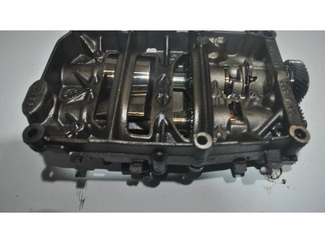 Масляный насос 03L103537, 03G115169L Volkswagen PASSAT B6