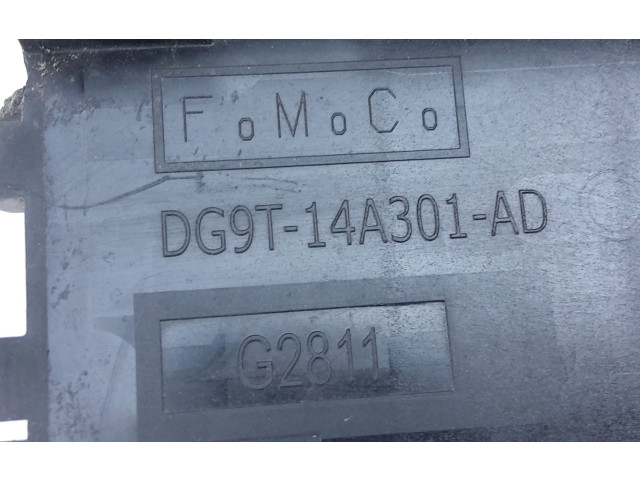 Блок предохранителей DG9T14A301AD Ford Fusion II