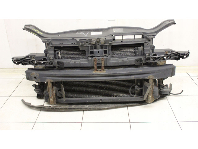 Блок управления двигателя    Volkswagen Eos