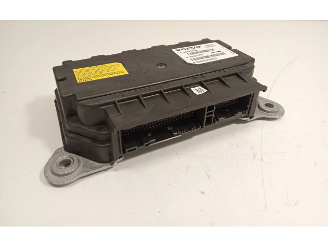 Блок подушек безопасности 32221372, VS0420YD0652   Volvo XC60