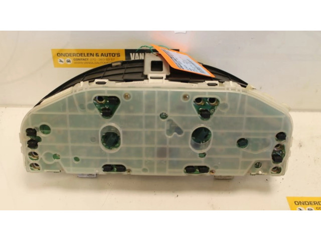 Přístrojová deska Mazda 323 2000