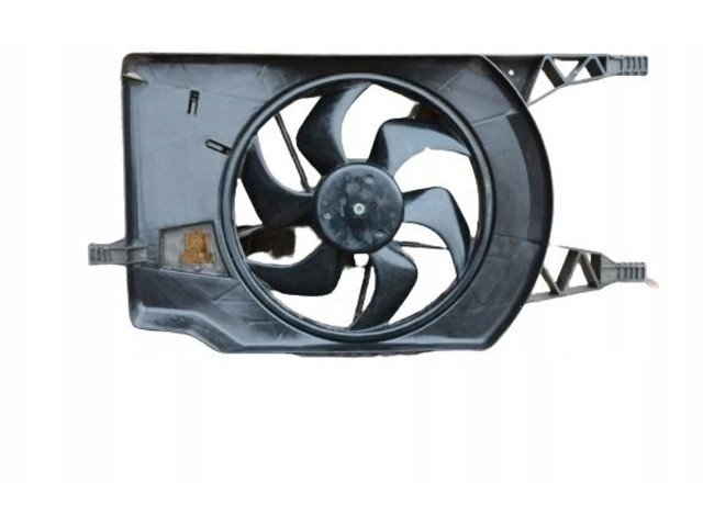 Вентилятор радиатора     820002563    Renault Vel Satis 2.2