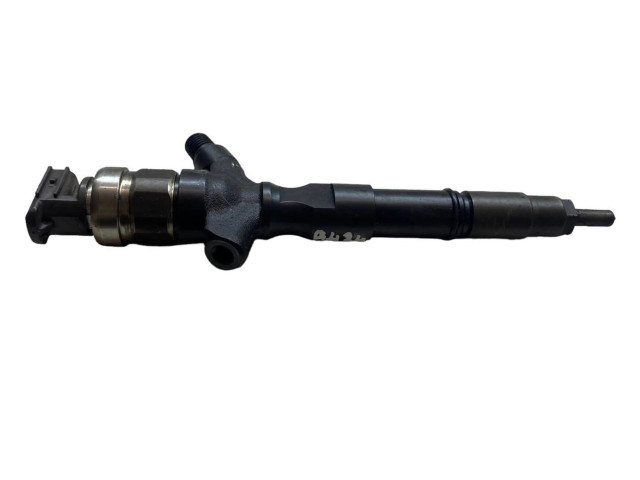 Vstřikovač 2367030400 Toyota Land Cruiser (J150)