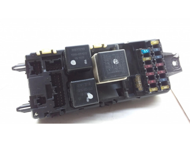 Блок предохранителей 0123961, MB953383 Volvo S40, V40