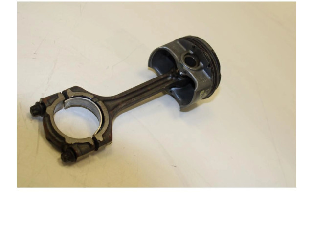 Поршень с шатуном G3LA 04FK133B Hyundai i10