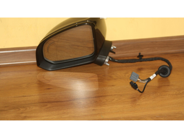 Зеркало электрическое Volvo XC40 - года
