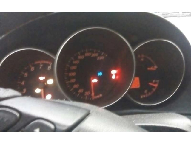 Přístrojová deska Mazda 323 2003 4KBP4KB, BP4KB