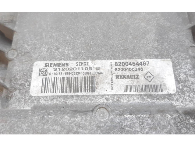 Рулевая рейка Блок управления двигателем ECU 8200454467 Renault Clio II 2001 - 2005 года