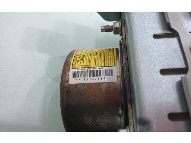 Подушка безопасности пассажира 102066908P1D Toyota Corolla Verso AR10