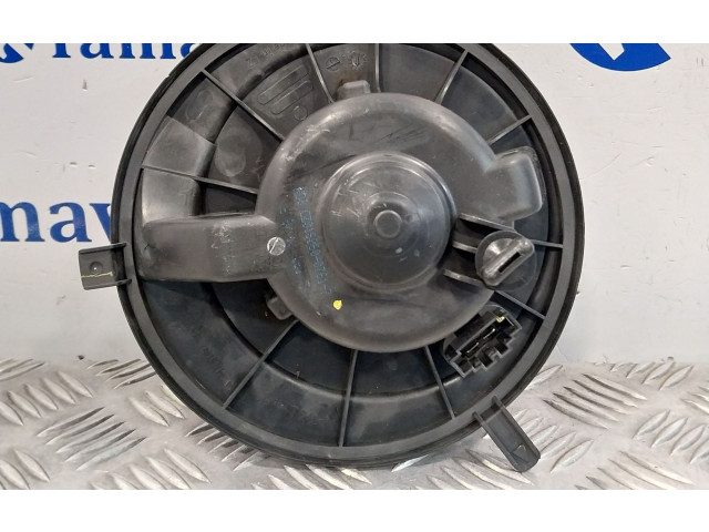 Вентилятор печки    1K1819015C   Skoda Yeti (5L)