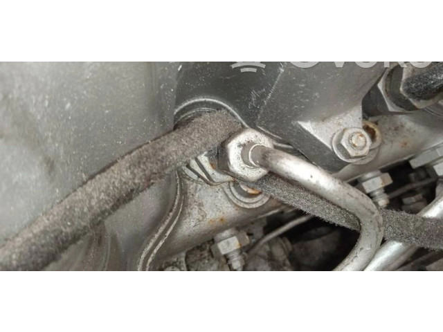 Форсунка     Mercedes-Benz W123   