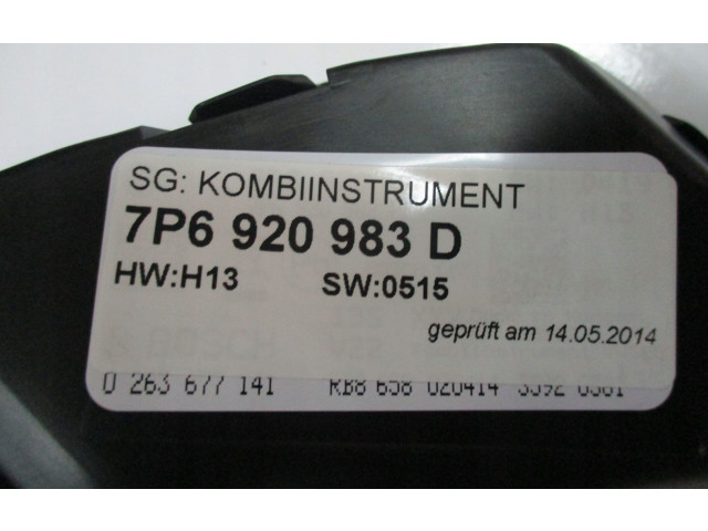 Přístrojová deska Volkswagen Touareg II 2011 7P6920983D
