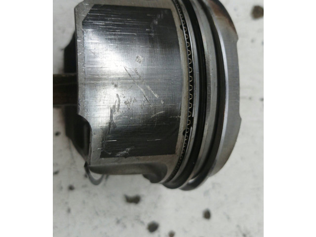  Поршень с шатуном  20V  Audi A3 S3 8L  