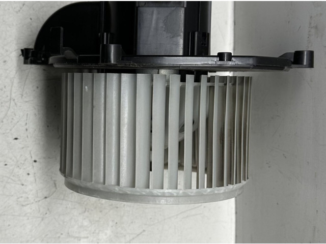 Вентилятор печки 2002221 Citroen Berlingo