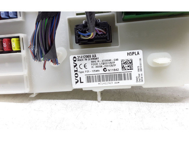 Блок предохранителей 31412969, 31412969AA Volvo S60
